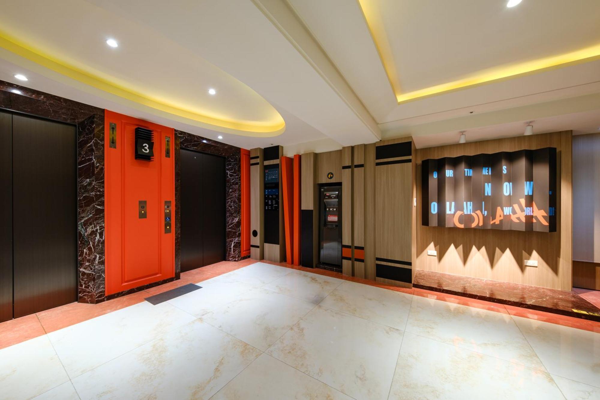 Olah Poshtel Taichung Wenxin Hotel Exterior photo